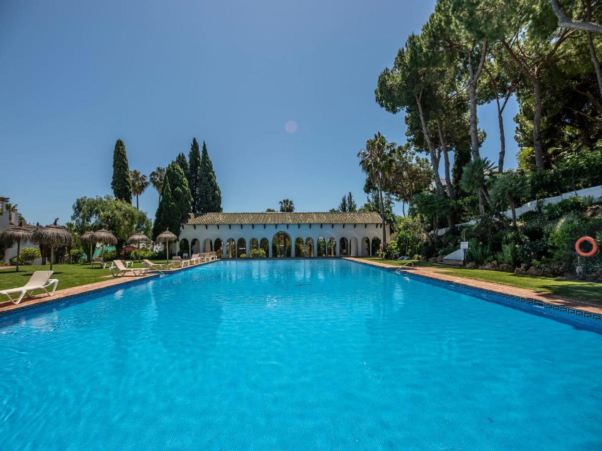 Apartment Senorio De Marbella By Interhome Екстериор снимка